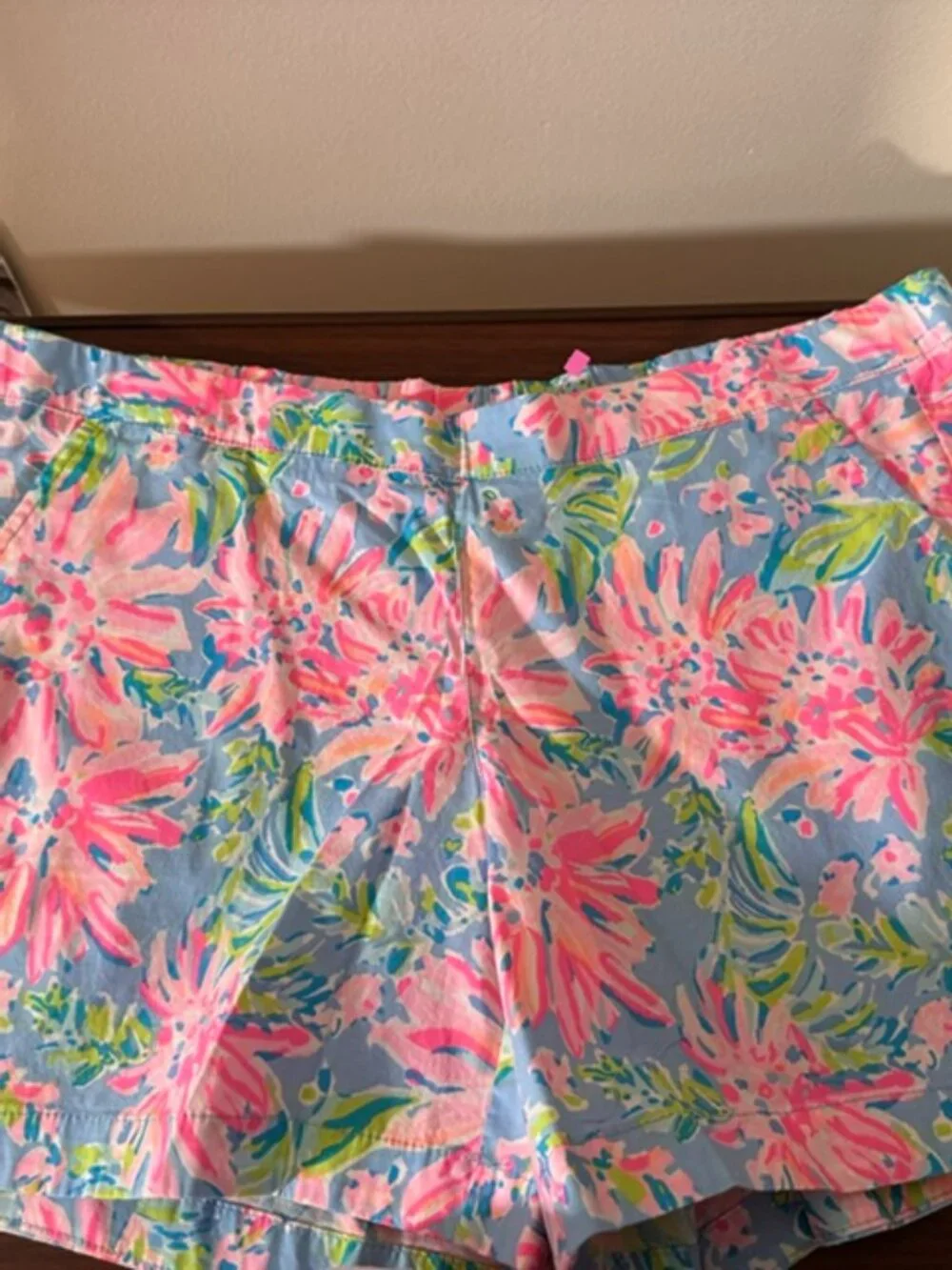 NWT Lilly Pulitzer Ocean View Shorts Blue Peri Sunrise Bay Floral Sz M $58